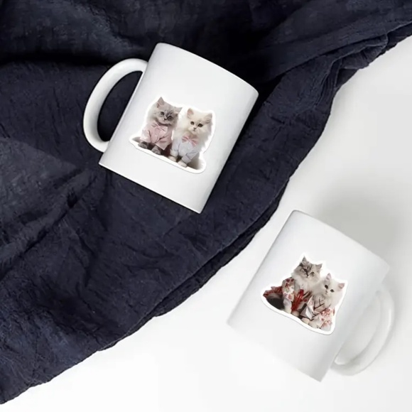 NIP! 50 Pieces of Adorable Realistic Cat and Kitten Stickers! - Picture 6 of 10